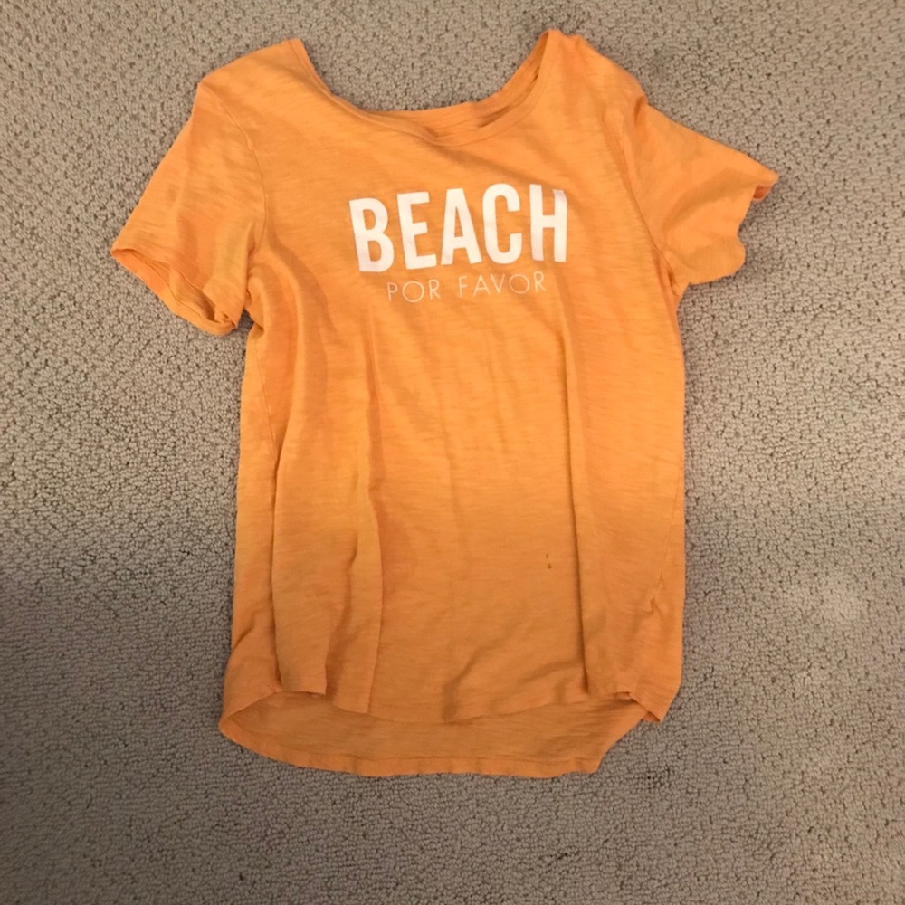 Yellow t shirt